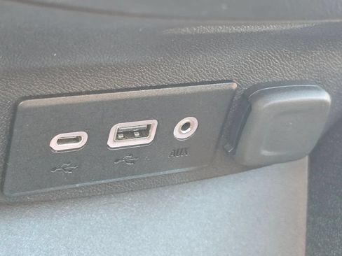 Used 2024 Chevrolet Malibu LT FWD image 22