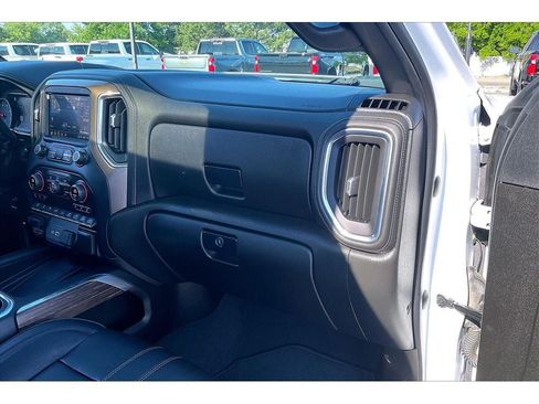 Used 2023 Chevrolet Silverado 3500 High Country w/ Z71 Off-Road Package AWD/4WD image 18