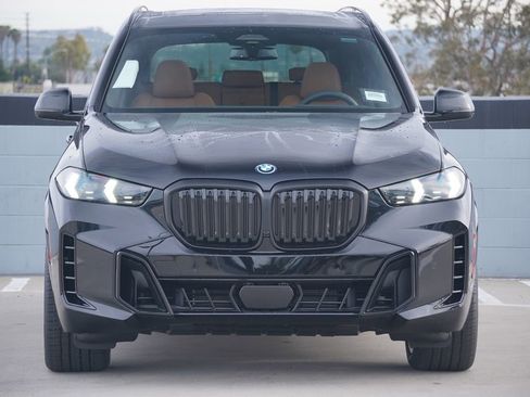 New 2026 BMW X5 xDrive50e w/ M Sport Package AWD/4WD image 2