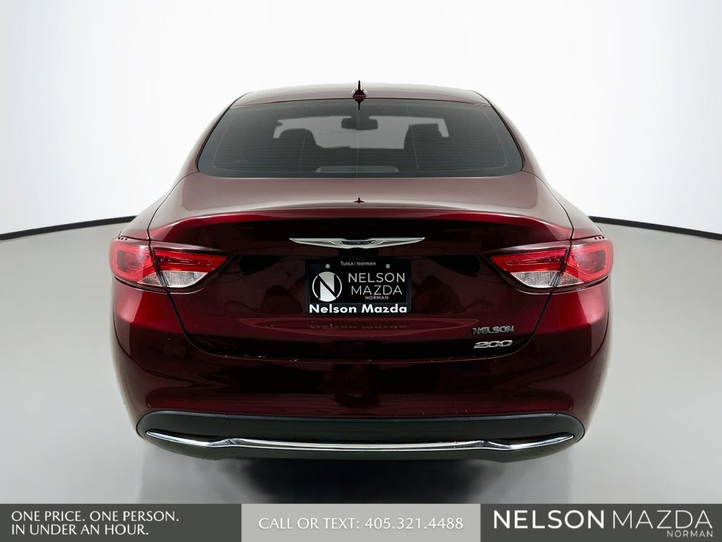 Used 2017 Chrysler 200 Limited Platinum FWD image 7