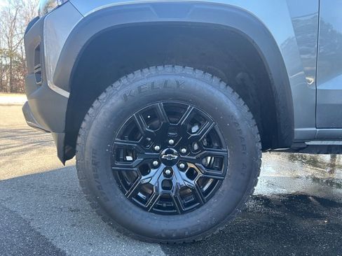 Certified 2023 Chevrolet Colorado Trail Boss w/ Technology Package image 6