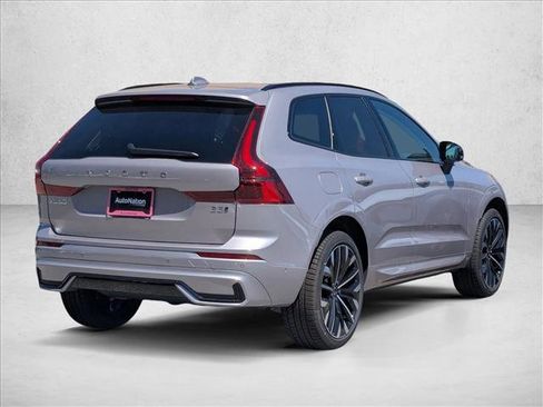 Certified 2026 Volvo XC60 B5 Ultra w/ Climate Package image 2