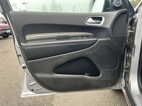 Used 2020 Dodge Durango SXT w/ 3rd Row Seating Group image 23