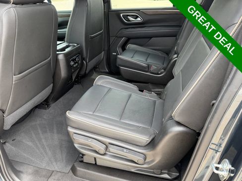 Used 2021 Chevrolet Suburban Premier w/ Texas Edition RWD image 38