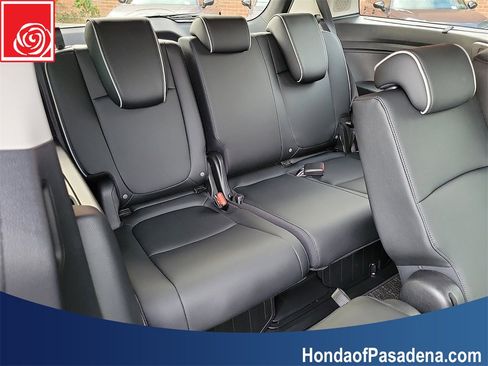 Certified 2026 Honda Odyssey Elite image 30