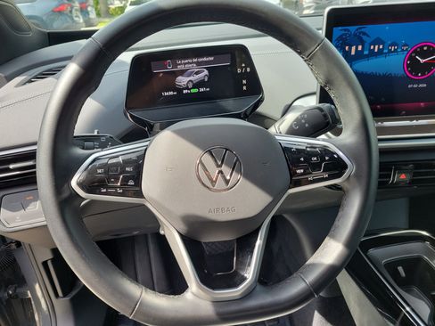 Used 2025 Volkswagen ID.4 Pro RWD image 23