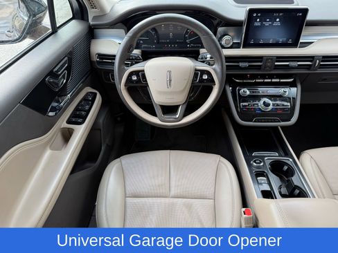 Used 2022 Lincoln Corsair AWD w/ Premium Package image 32