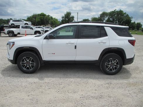 New 2026 GMC Terrain AT4 image 8