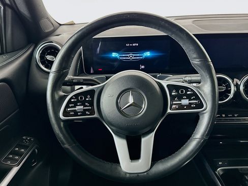 Used 2020 Mercedes-Benz GLB 250 GLB 250 w/ Premium Package image 18