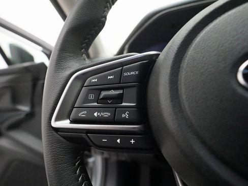 Used 2025 Subaru Outback Premium w/ Popular Package #1A image 17