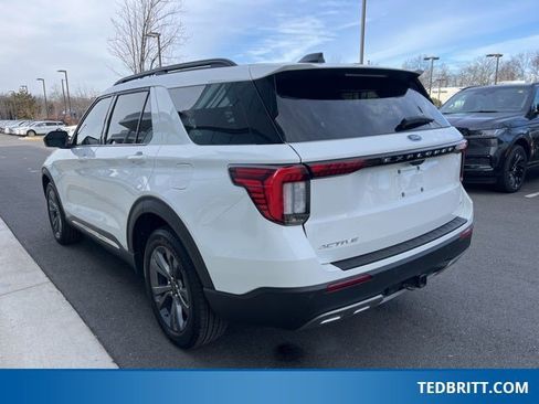 Certified 2025 Ford Explorer Active w/ Active Comfort Package image 6