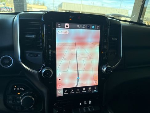 New 2026 RAM 1500 4x4 Crew Cab image 12