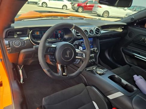 Used 2020 Ford Mustang Shelby GT500 w/ Handling Package RWD image 3