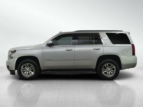 Used 2016 Chevrolet Tahoe LT image 2
