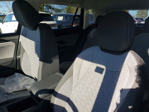 New 2026 Volkswagen Tiguan S FWD image 18