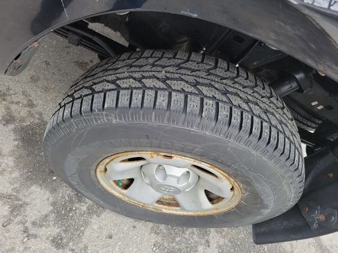 Used 2017 Toyota Tacoma 4x4 Access Cab image 20