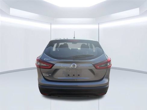 Used 2020 Nissan Rogue Sport S FWD image 7