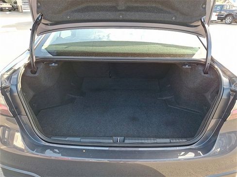 Used 2023 Subaru Legacy Premium image 28