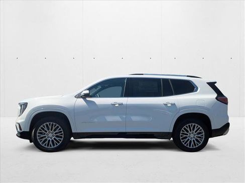 New 2025 GMC Acadia Denali image 5