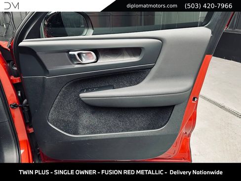 Used 2023 Volvo C40 P8 Recharge Plus w/ Climate Package AWD/4WD image 27
