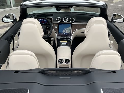 New 2026 Mercedes-Benz CLE 450 4MATIC Cabriolet image 21