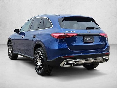 Certified 2026 Mercedes-Benz GLC 300 image 9