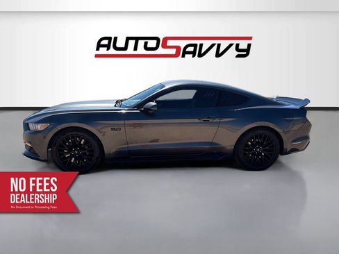 Used 2017 Ford Mustang GT w/ GT Performance Package RWD image 4