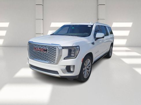 Used 2021 GMC Yukon XL Denali w/ Denali Ultimate Package image 1