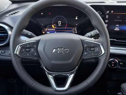 New 2026 Chevrolet Trax LT w/ Driver Confidence Package FWD image 12