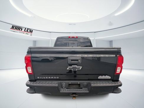 Used 2016 Chevrolet Silverado 1500 High Country w/ High Country Premium Package image 4