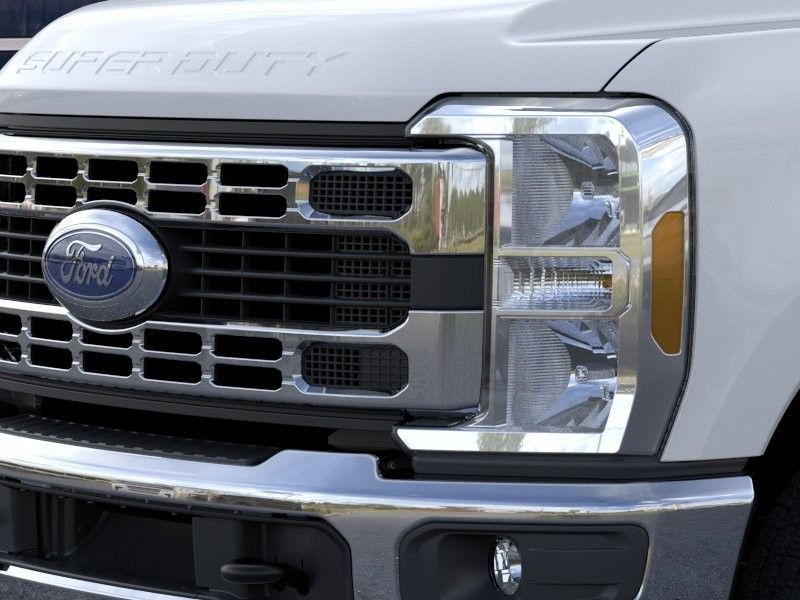 New 2026 Ford F350 XL w/ XL Chrome Package AWD/4WD image 18