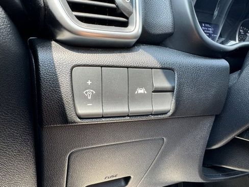Used 2022 Kia Sportage LX image 14