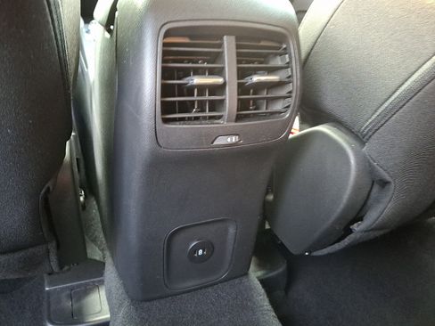 Used 2023 Ford Escape Active AWD/4WD image 11