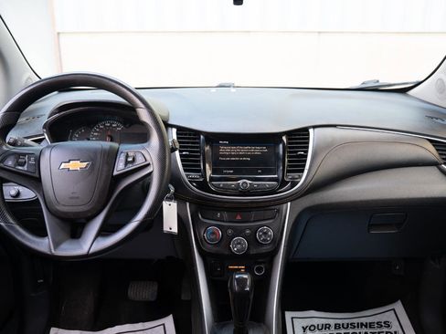 Used 2021 Chevrolet Trax LS w/ Tint and Cruise Package image 25