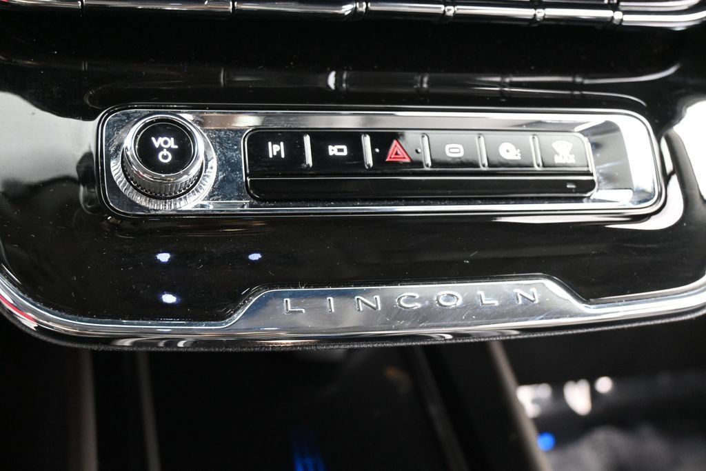 Used 2024 Lincoln Corsair Grand Touring AWD/4WD image 22