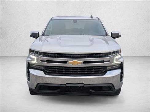 Used 2021 Chevrolet Silverado 1500 LT image 2