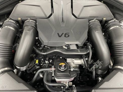 New 2026 Genesis GV70 3.5T Sport Prestige image 9