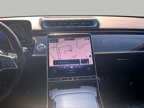 Used 2022 Mercedes-Benz S 580 4MATIC Sedan image 7