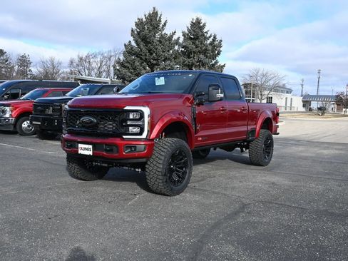Used 2026 Ford F250 Lariat w/ Black Appearance Package AWD/4WD image 2