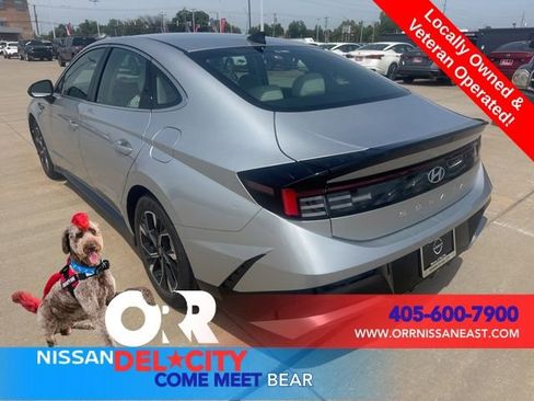 Used 2025 Hyundai Sonata SEL FWD image 3