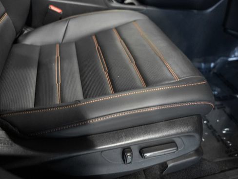 Used 2025 Honda CR-V Sport Touring image 38
