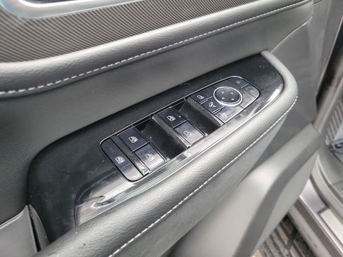 New 2026 INFINITI QX80 Luxe image 16