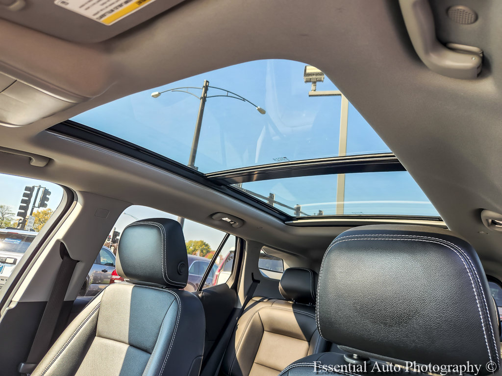 Used 2022 GMC Terrain SLT AWD/4WD image 9