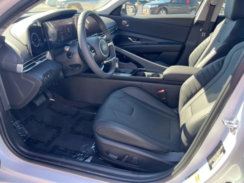 New 2026 Hyundai Elantra Limited FWD image 27