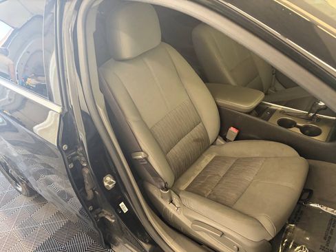 Used 2016 Chevrolet Impala LS FWD image 22