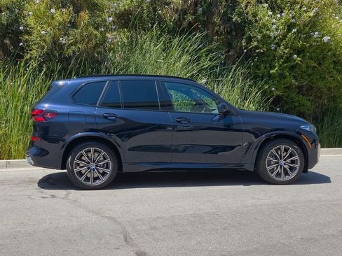 New 2026 BMW X5 xDrive50e w/ M Sport Package image 4