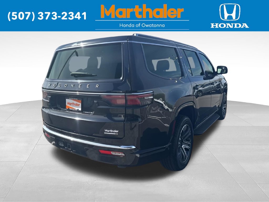 Used 2024 Jeep Wagoneer Series II w/ Flexible Seating Group AWD/4WD image 5