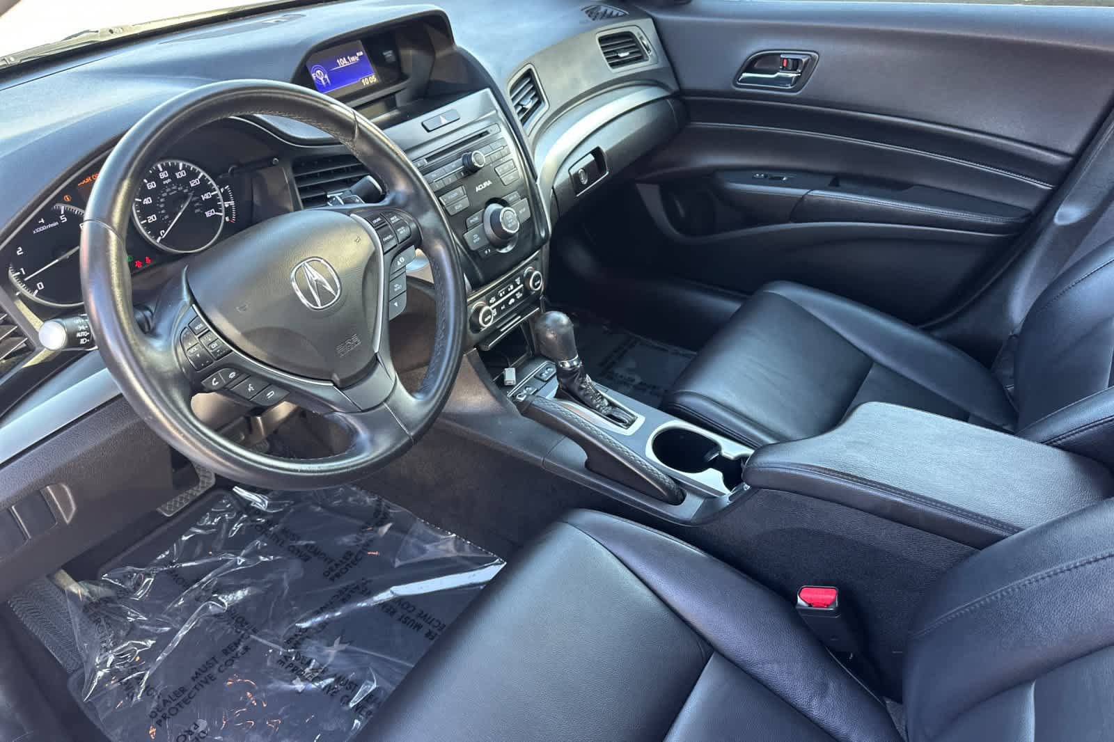 Used 2017 Acura ILX FWD image 11