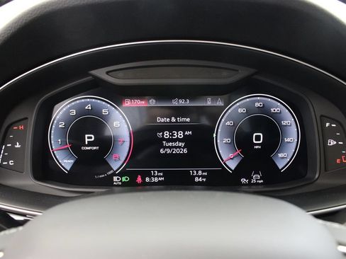 New 2026 Audi Q8 Premium Plus AWD/4WD image 10