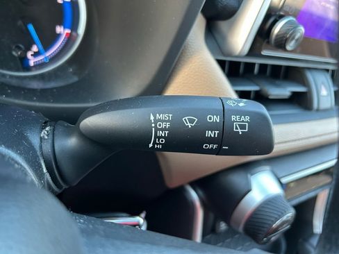 Certified 2025 Toyota RAV4 LE image 20